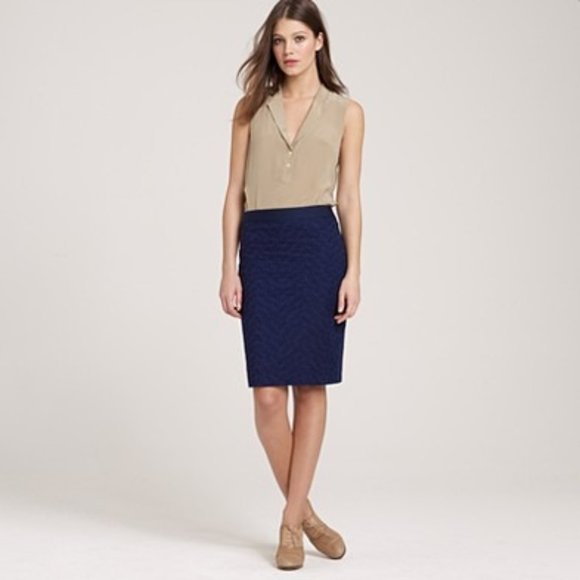 J.Crew Eyelet Pencil Skirt - Navy Blue 100% Cotton - Picture 1 of 6